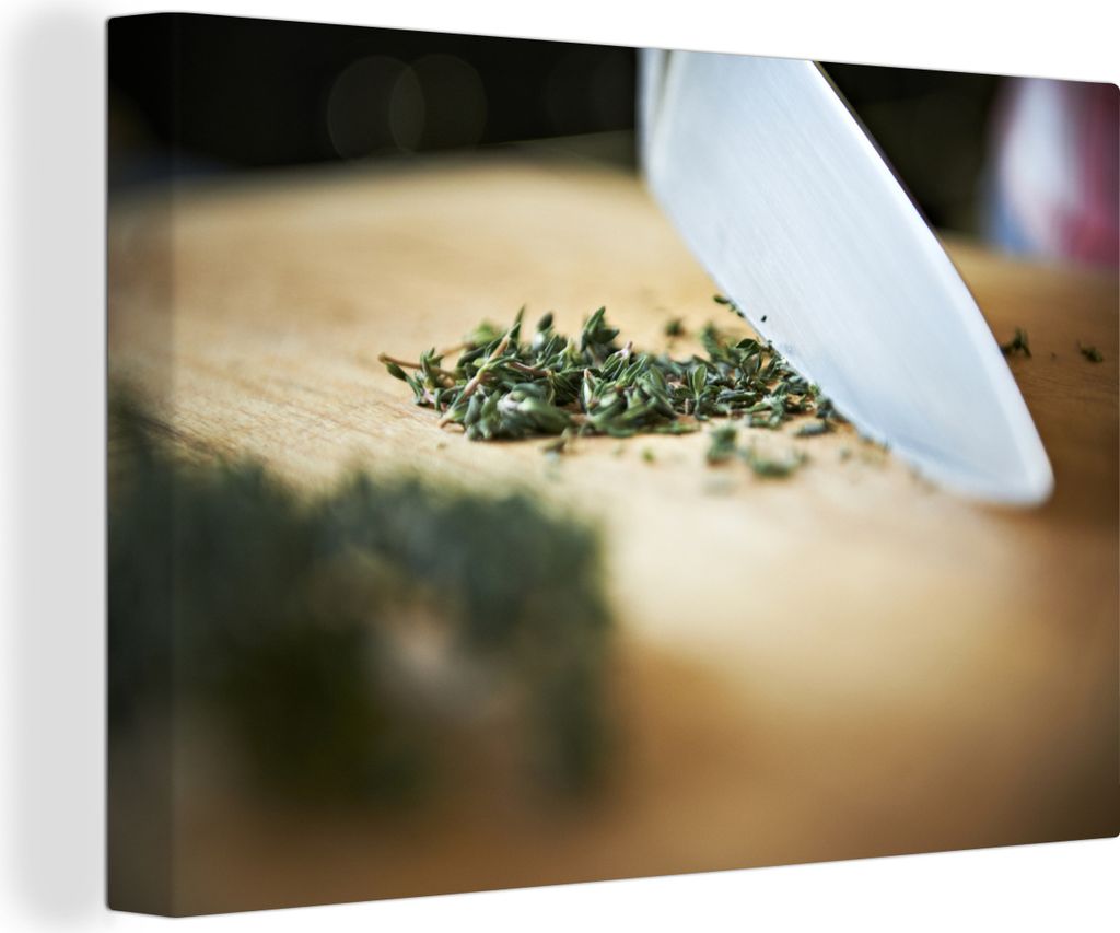 OneMillionCanvasses - Leinwandbilder - 140x90 cm, Schneiden von Gemüse auf einem Schneidebrett, Wandbilder Kunstdruck Wanddekoration