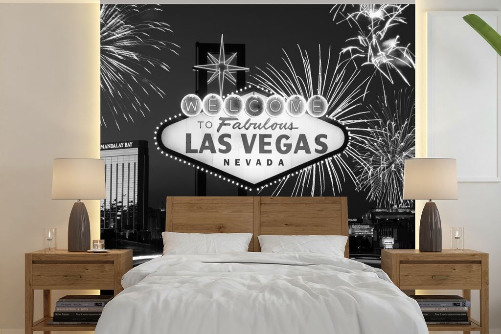 MuchoWow Fototapete für Wohnzimmer oder Schlafzimmer Wandtapete Vinyl Motivtapete Las Vegas Willkommensschild mit Feuerwerk - 240x240 cm - Schla...