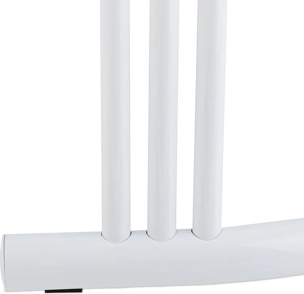 Porte-serviettes sur pied design blanc en acier laqué avec socle stable
