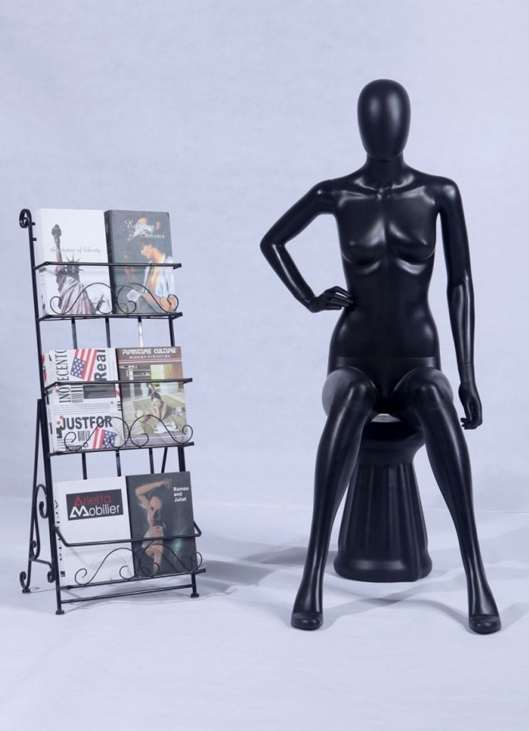 FC-66B Frau weibliche Schaufensterpuppe Sitzende matt schwarz ohne Gesicht Arme und Kopf Schaufensterpuppe Female Mannequin Egghead mit Hocker
