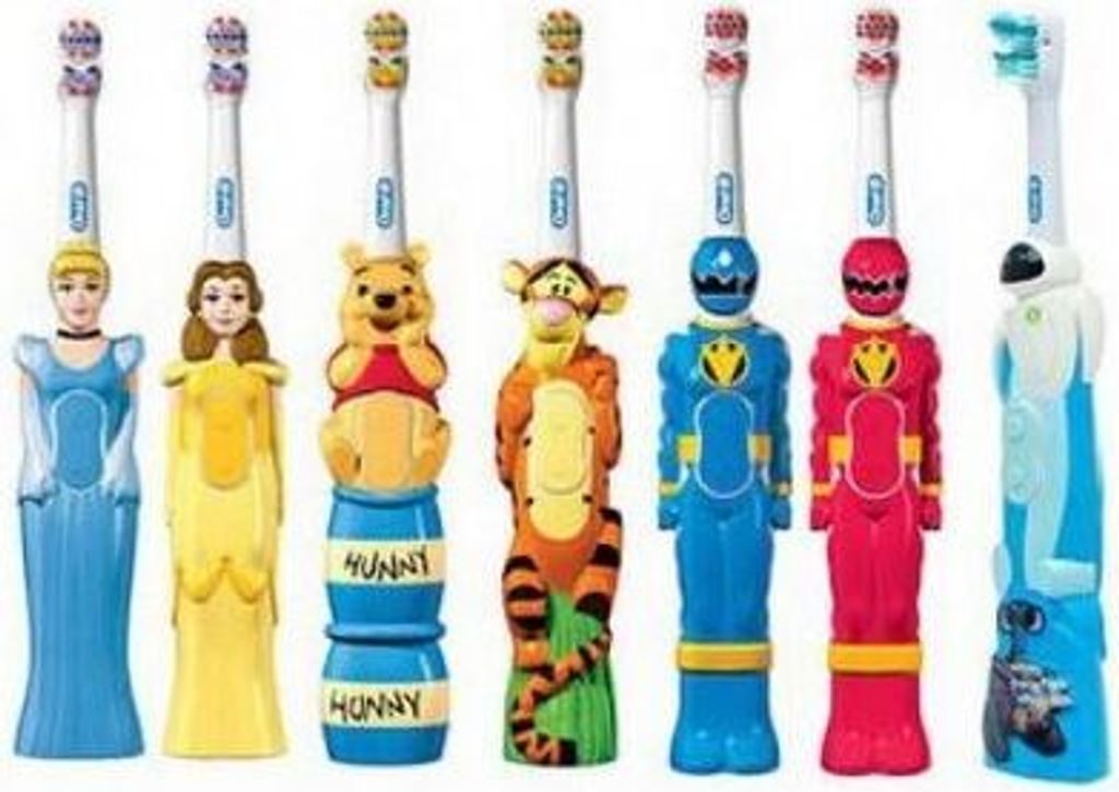Braun ORAL-B AP 400 KIDS D 2010 Rotierende Produktbild 