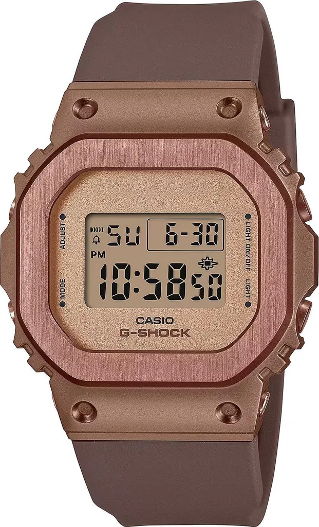 Montre incassable G-SHOCK fine qui ne raye pas pour les poignets fins