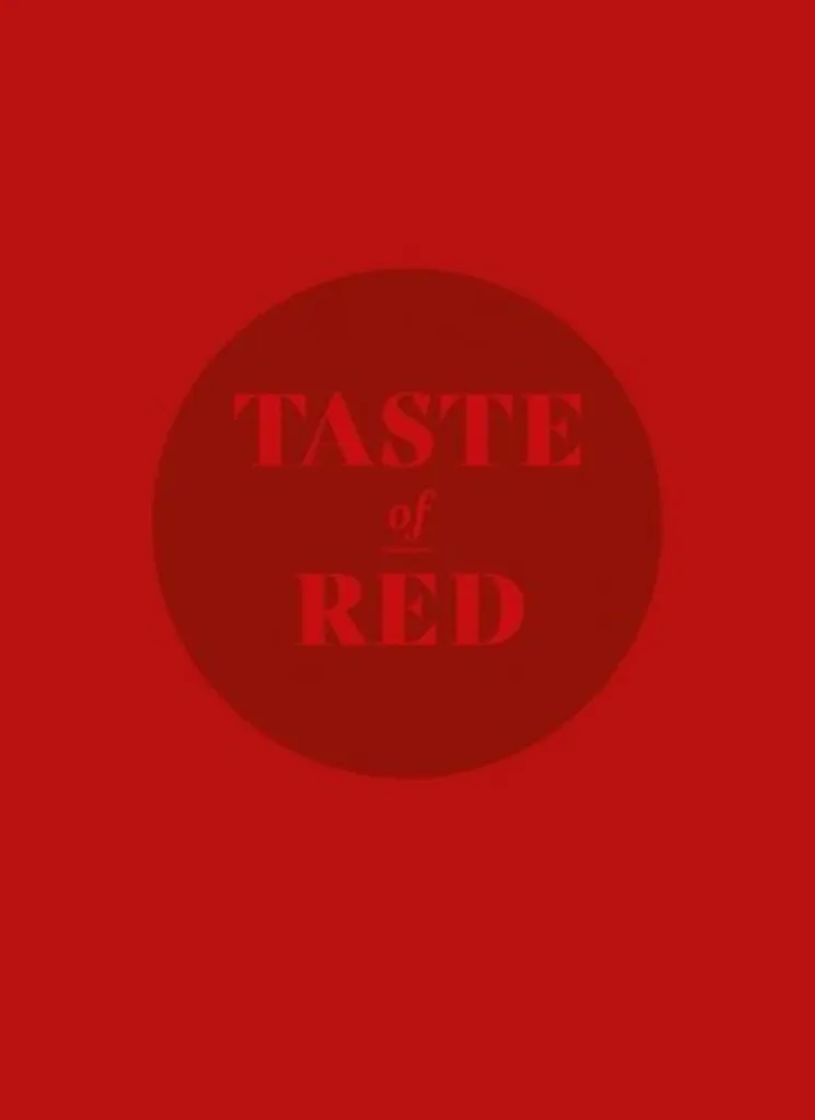 Livre de Cuisine Narrative Taste of Red Recueil de Recettes et Contes