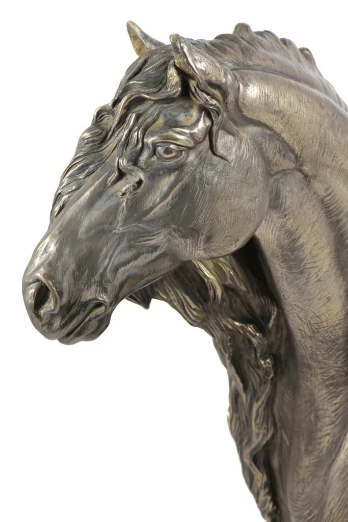 Statue Cheval Frison pour Bureau et Salon : Buste Grand Format