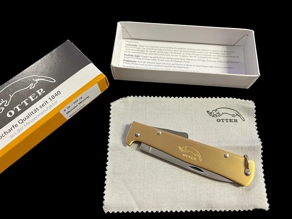 Couteau Pliant Otter Mercator : Fin, Robuste et Tranchant Durable