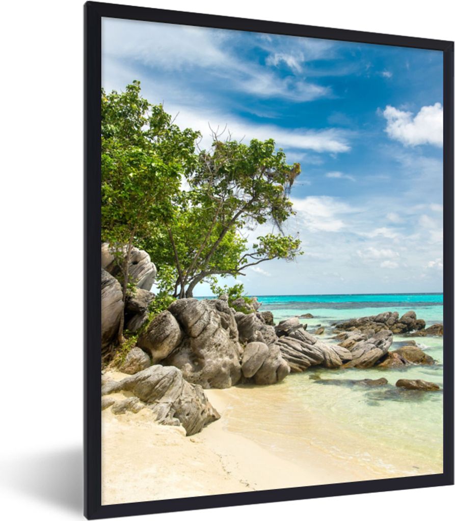 MuchoWow Gerahmtes Poster Strand - Steine - Meer - Sommer 60x80 cm - Poster mit Schwarzem Bilderrahmen Wandposter Rahmen Foto Bilder - Premium - ...