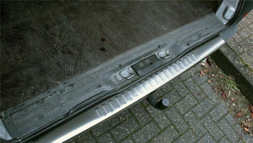Für Mercedes Vito Viano W639 ab 2004-2014 Ladekantenschutz MATT MIT ABKANTUNG in der Farbe von Recambo e.K.