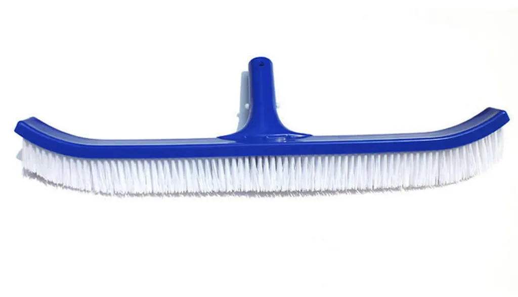 Brosse de piscine 18 pouces avec poils en nylon et embouts courbés