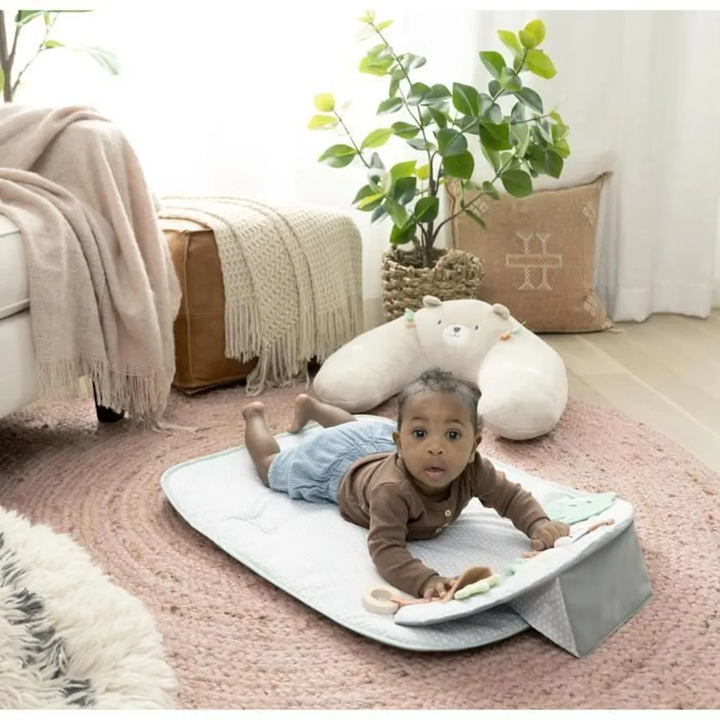 Tapis d'éveil 4 en 1 et siège de soutien avec 5 jouets sensoriels bébé