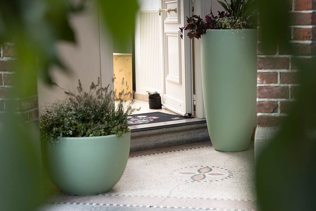 Beleuchteter Pflanztopf Shining Curvy Pot XM (Mint)