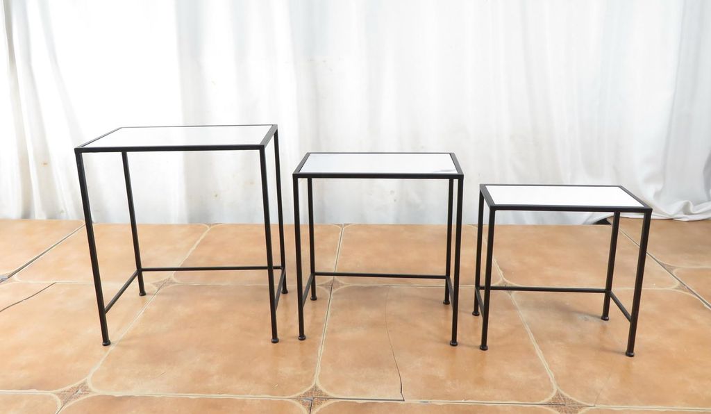 TrendLine Beistelltisch Marmoroptik Metall 50 x 45 x 25 cm schwarz matt