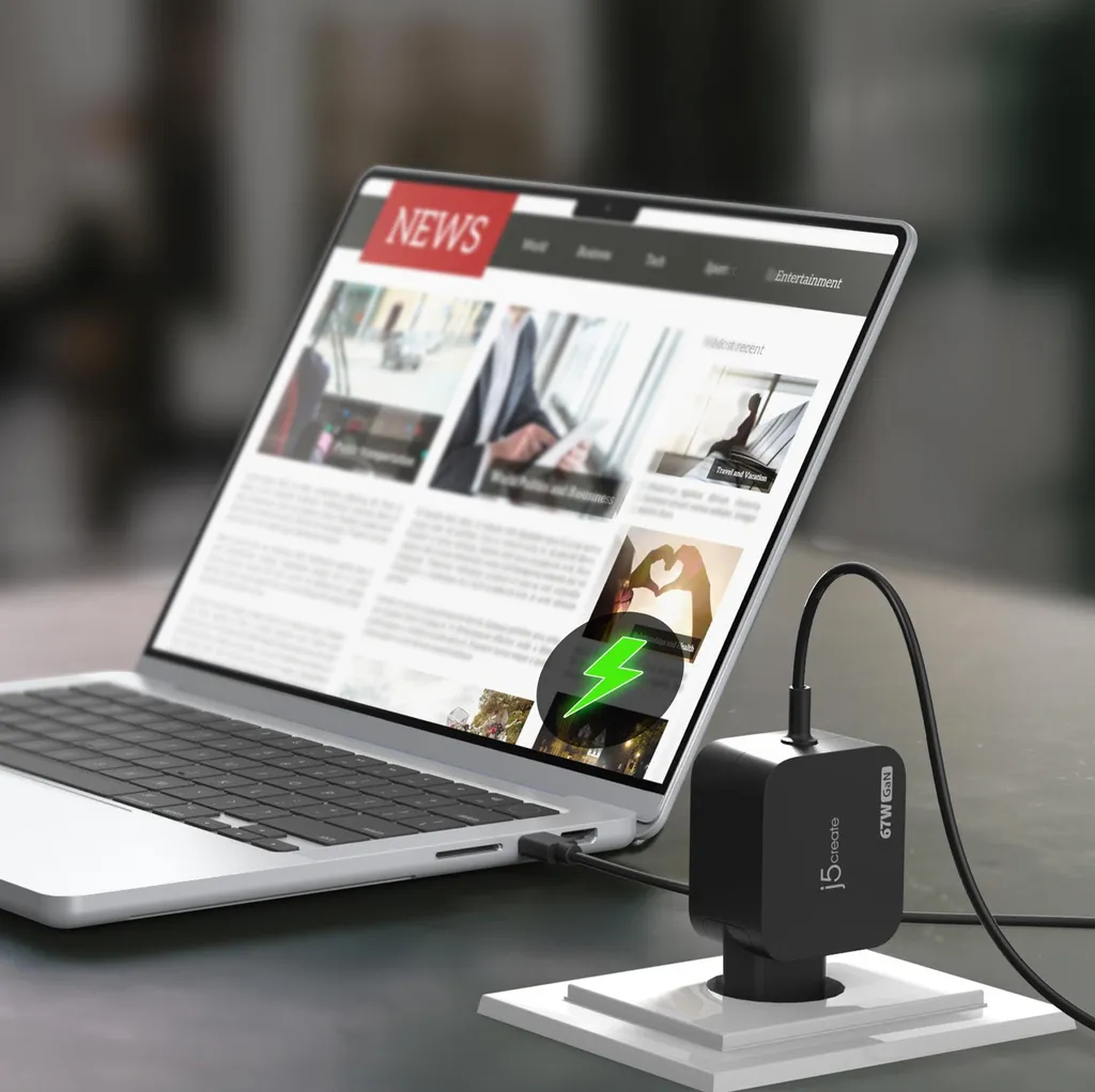 Chargeur de voyage USB-C 67W j5create pour PC portable et smartphone - 5