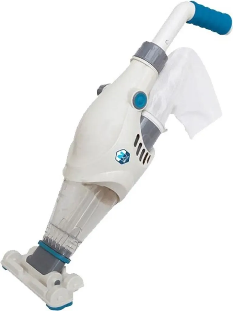 Aspirateur électrique de piscine et spa NetSpa Super VAC avec manche intégré