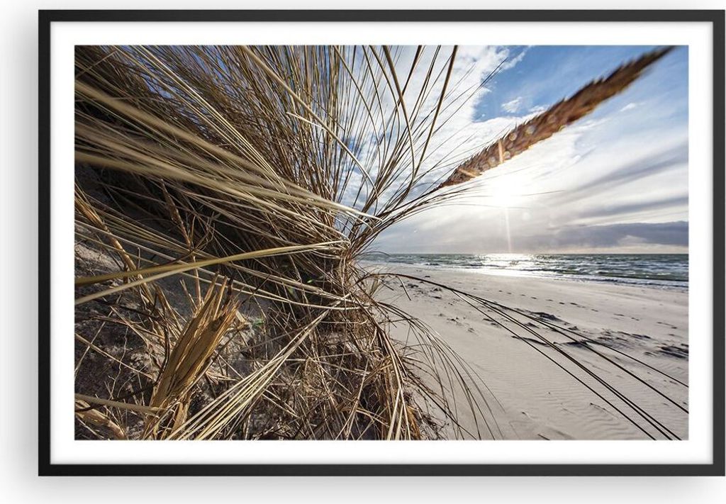 Gerahmtes Poster - Schwarzer Rahmen - Küste Perspektive Gras - 91,5x61 cm - Wand Bild - Wanddeko - Wandbilder - Kunstposter - Wandposter - Bilderr...