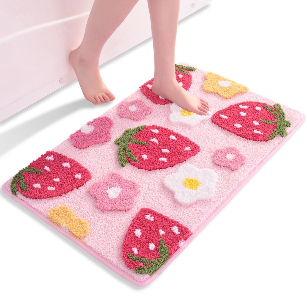 Badematte mit rosa Erdbeermuster, rutschfest, waschbar, farbenfroh, weiche Mikrofaser-Duschmatte, saugfähiger Badteppich, 45 x 65 cm