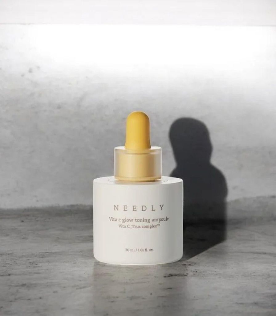 Needly - Vita C Glow Toning Ampoule - Rozjasňující sérum s Obrázek produktu 