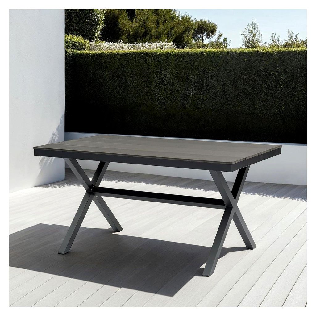 Gartentisch ISOLA, Schwarz – Wetterfester und strapazierfähiger Outdoor Tisch mit Aluminiumgestell und WPC Holzoptik für Garten, Terrasse und B...
