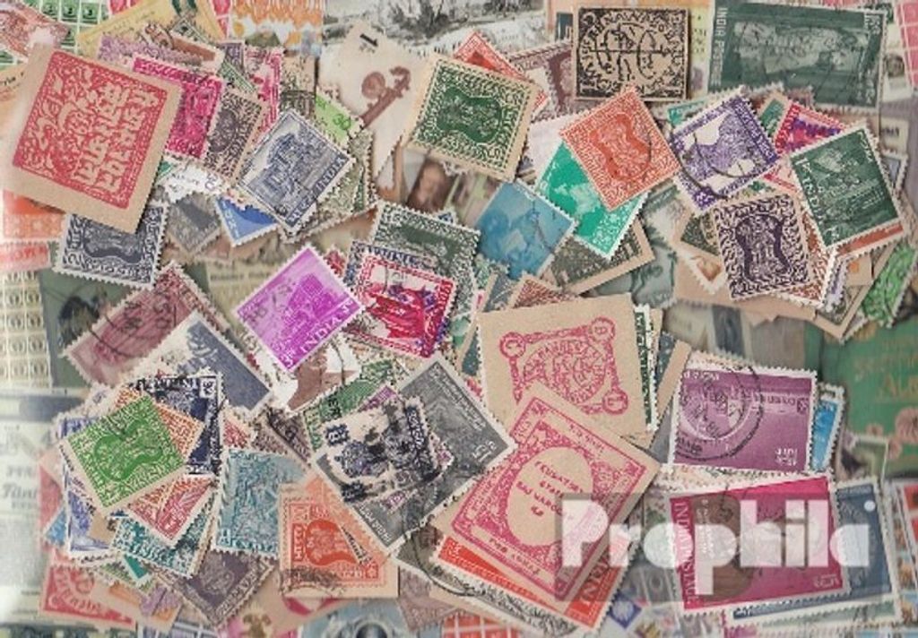 Briefmarken Indien 300 verschiedene Marken