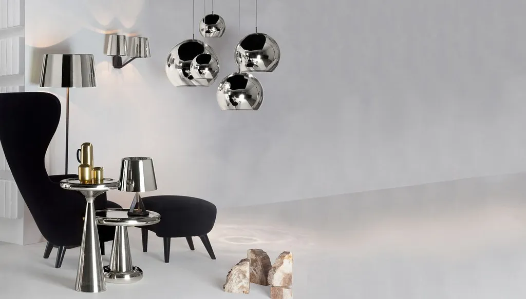 Petite Lampe Chrome 20cm Toolight LE 03-1 : Solution Gain de Place Chic - 9