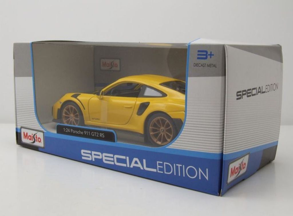 Maisto Porsche 911 GT2 RS Modellauto Maßstab 1:24 Produktbild 18