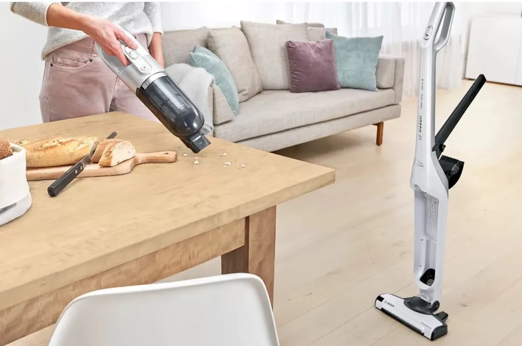 Aspirateur Balai Bosch Sans Sac Multifonction 2 en 1 Série 4 Blanc - 12