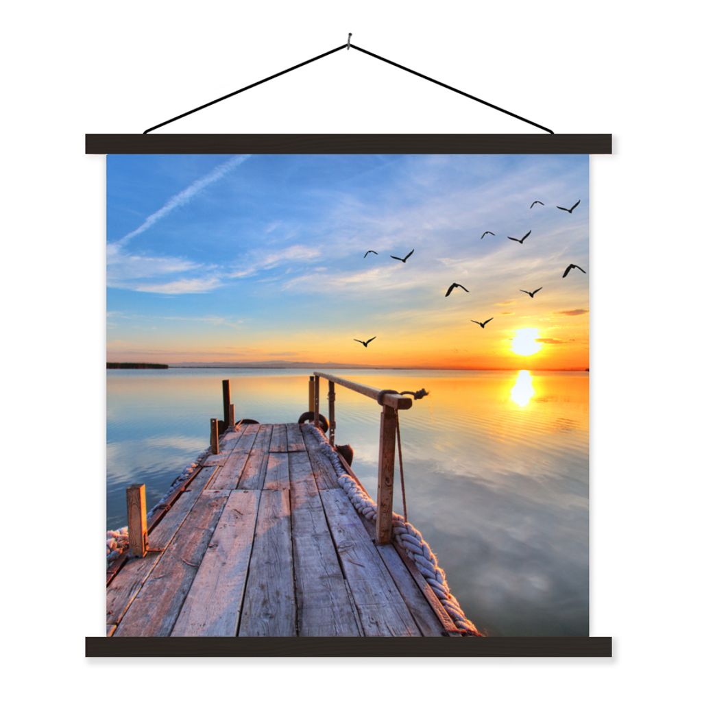 MuchoWow Textilposter Wasser - Steg - Vögel - Sonnenuntergang - Horizont 120x120 cm mit schwarzem Rahmen - Aufhängungsset