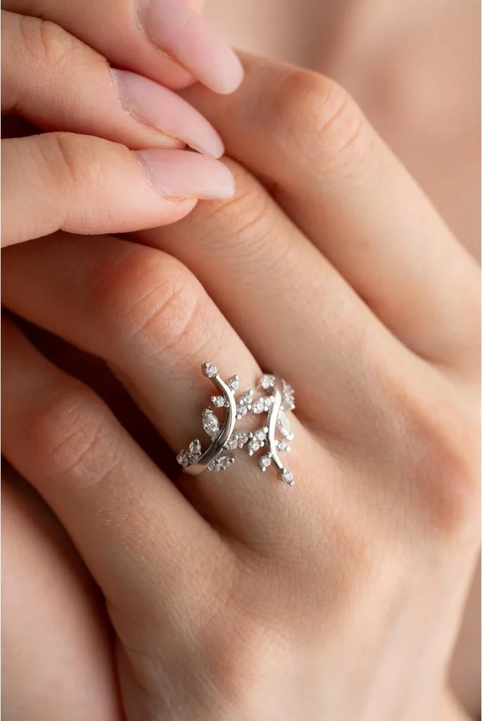 Bague ajustable argent 925 anti-ternissement : finies les erreurs de taille