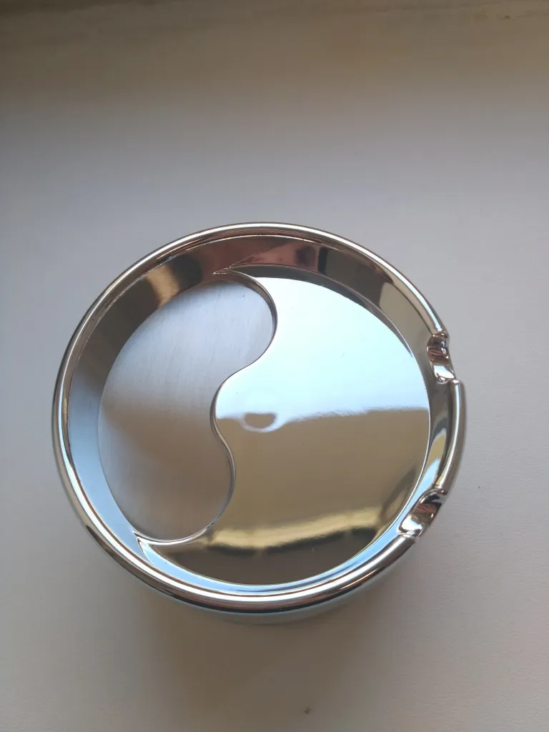 Cendrier extérieur Twix en inox pour terrasse et balcon - Modèle 80x50 mm