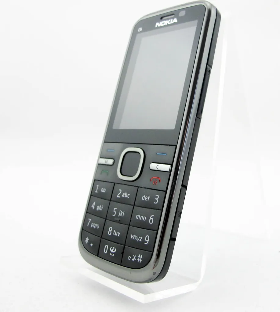 Smartphone Nokia C5-00 pour Voyages - GPS Européen et Batterie Puissante