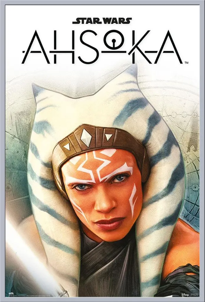 Poster Star Wars Ahsoka 1 Encadré 61x91,5 cm Décoration Murale Argent