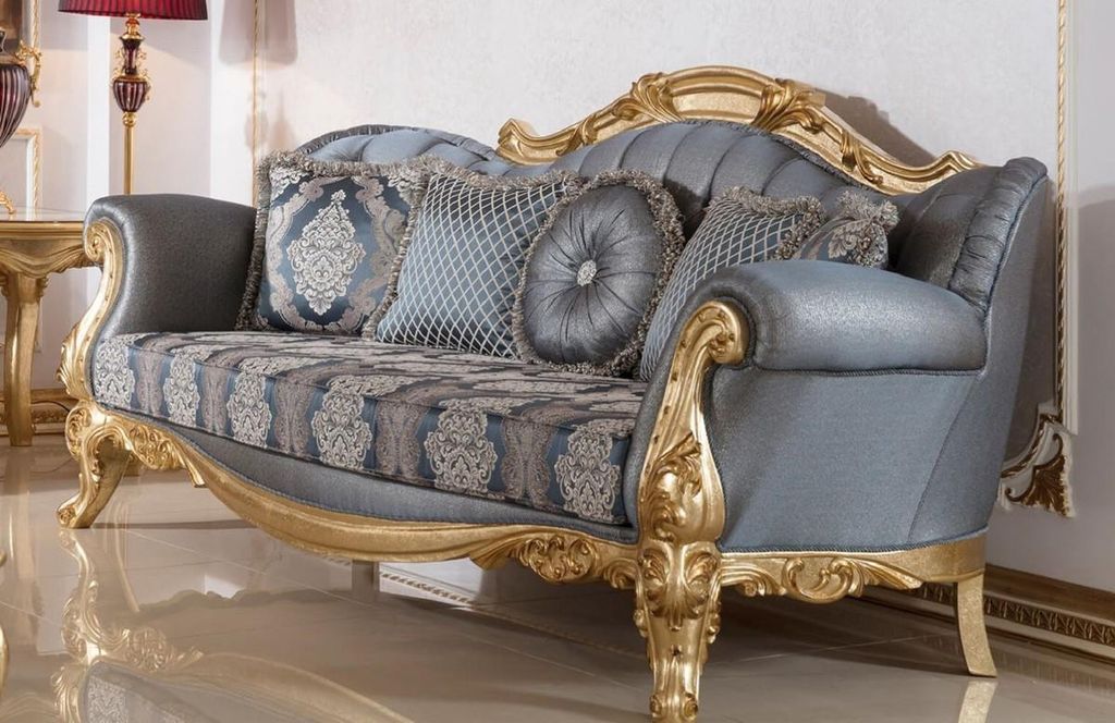 Casa Padrino Luxus Barock Sofa Blau / Gold - Handgefertigtes Barockstil Wohnzimmer Sofa mit elegantem Muster - Barock Wohnzimmer Möbel - Edel & Pr...