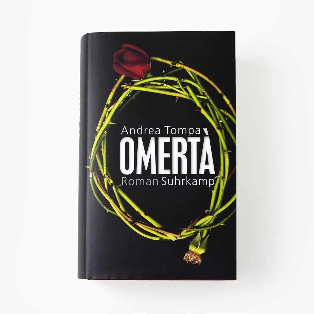 Omertà Parfum Intense - Sillage Longue Durée aux Notes de Cuir Noir