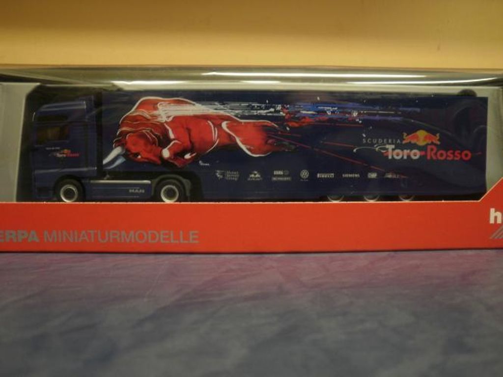 Herpa LKW MAN TG-A XXL Aerop RenntransportSZ Toro Rosso