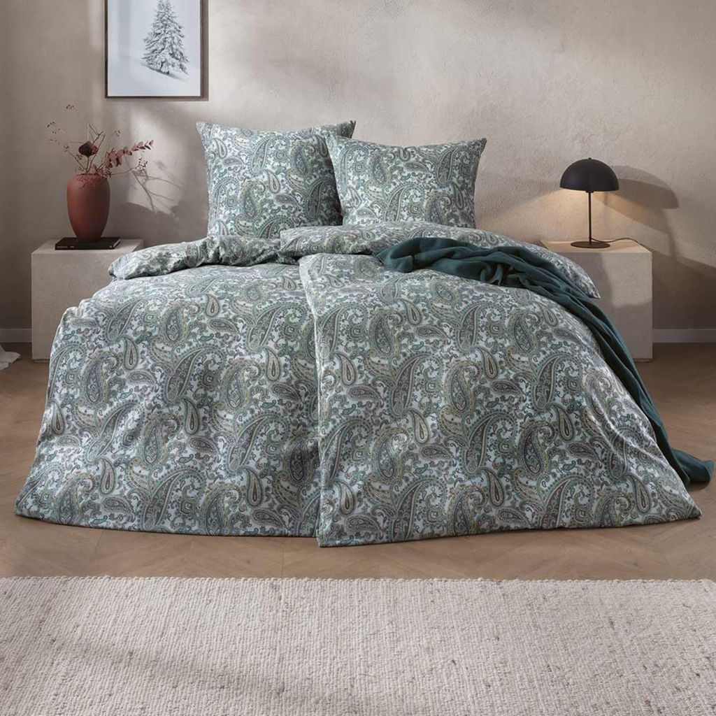 Estella Samt + Seide Flanell Bettwäsche 155x220 Lagundo eisblau Paisley 5473-614