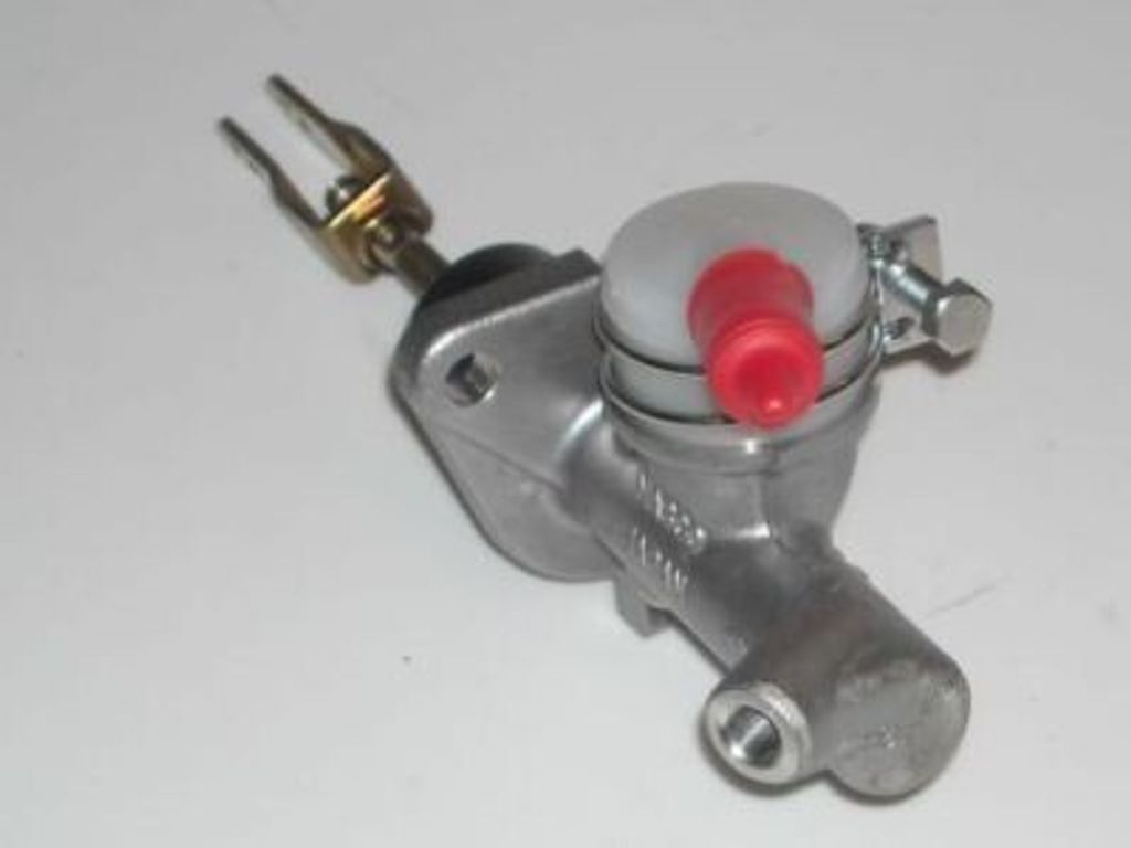 AISIN QN-901 Kupplungsgeberzylinder für NISSAN ALMERA I Hatchback (N15) ALMERA I (N15) Sunny III Kastenwagen (Y10)