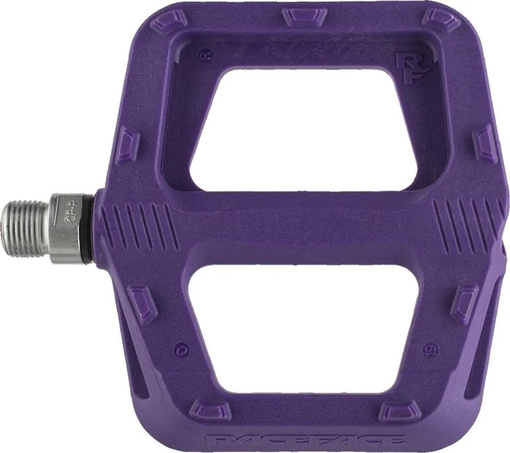 Pédales VTT Race Face Ride en nylon violet avec picots antidérapants