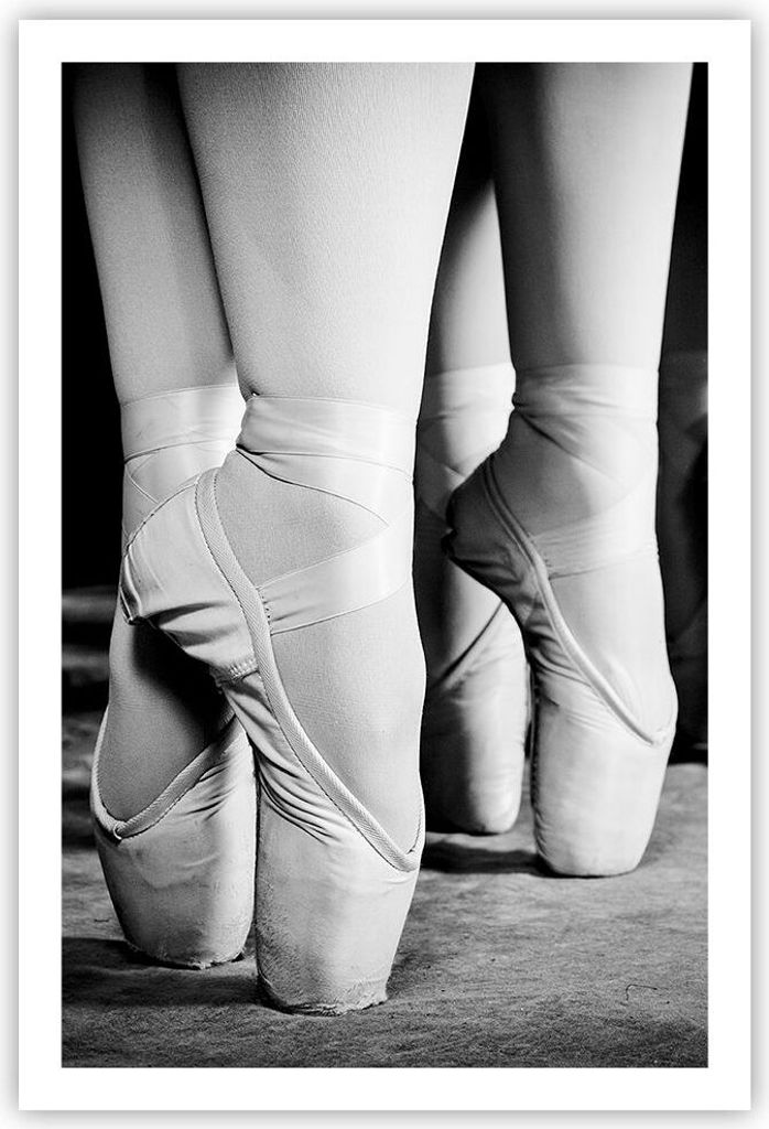 Poster - Poster ohne Rahmen - Ballettschuhe Füße Tanz - 61x91,5 cm - Wand Bild - Wanddeko - Wandbilder - Kunstposter - Wandposter - Bilder - Kuns...