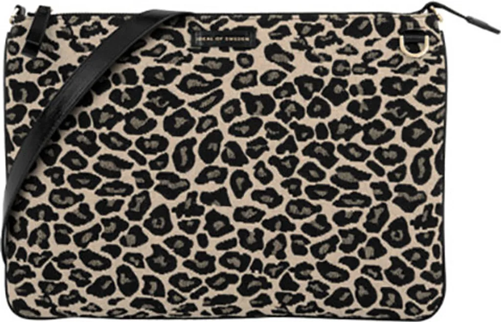 Sacoche PC 13 pouces motif léopard IDEAL OF SWEDEN aspect cuir