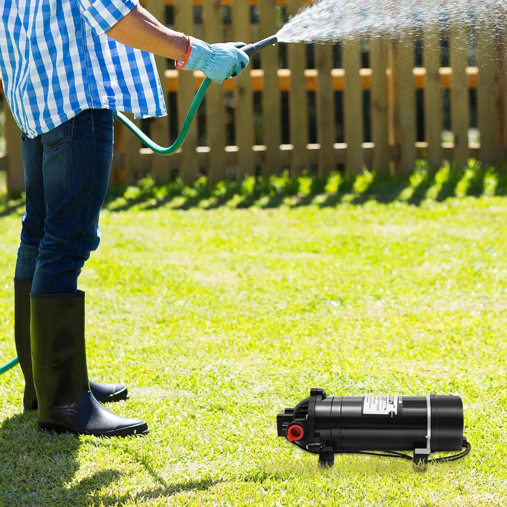 Pompe Booster 220V pour Augmentation Pression d'Eau - Design Noir Robuste