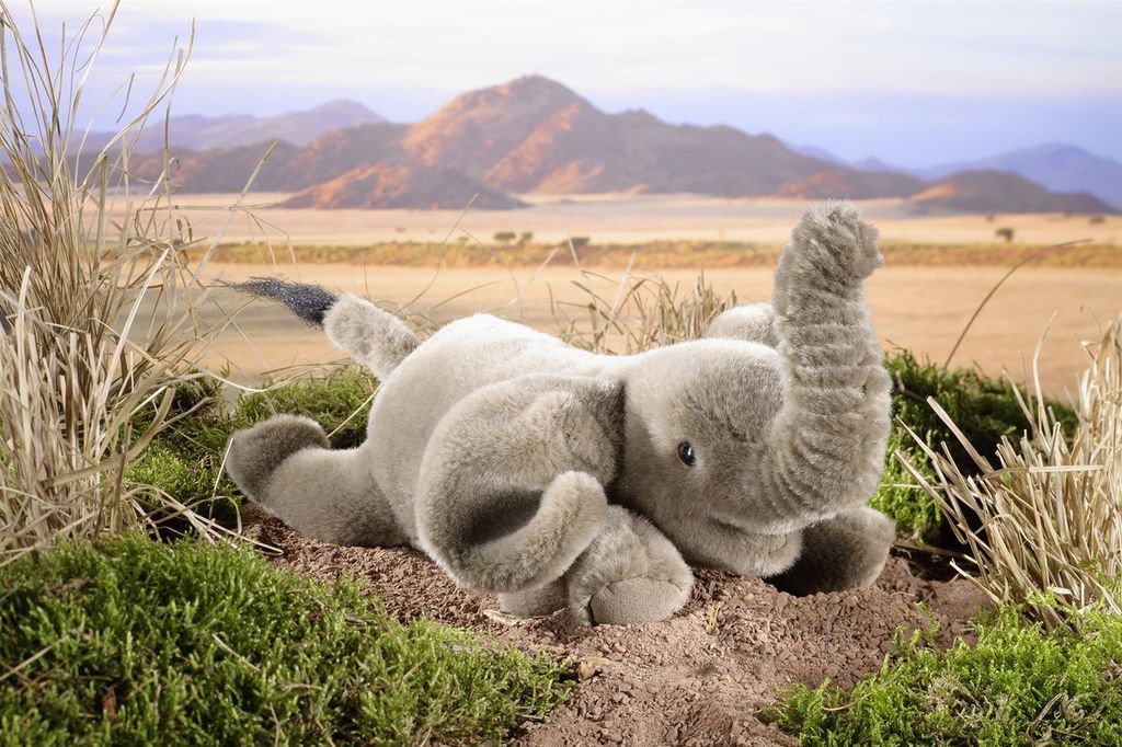 Kösen Elefant liegend 25 cm