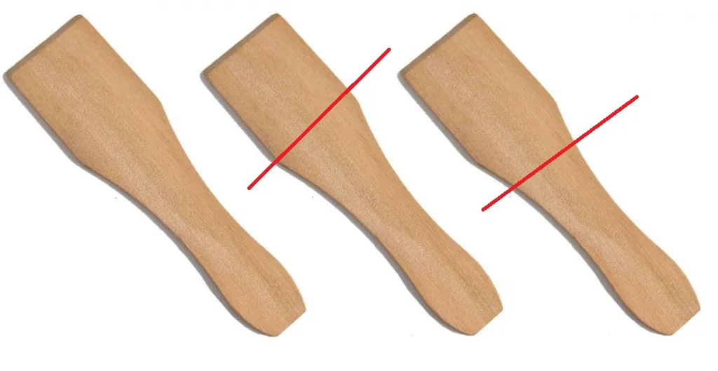 Spatola in Legno di Faggio Syntrox: Design Naturale per Raclette Party - 1