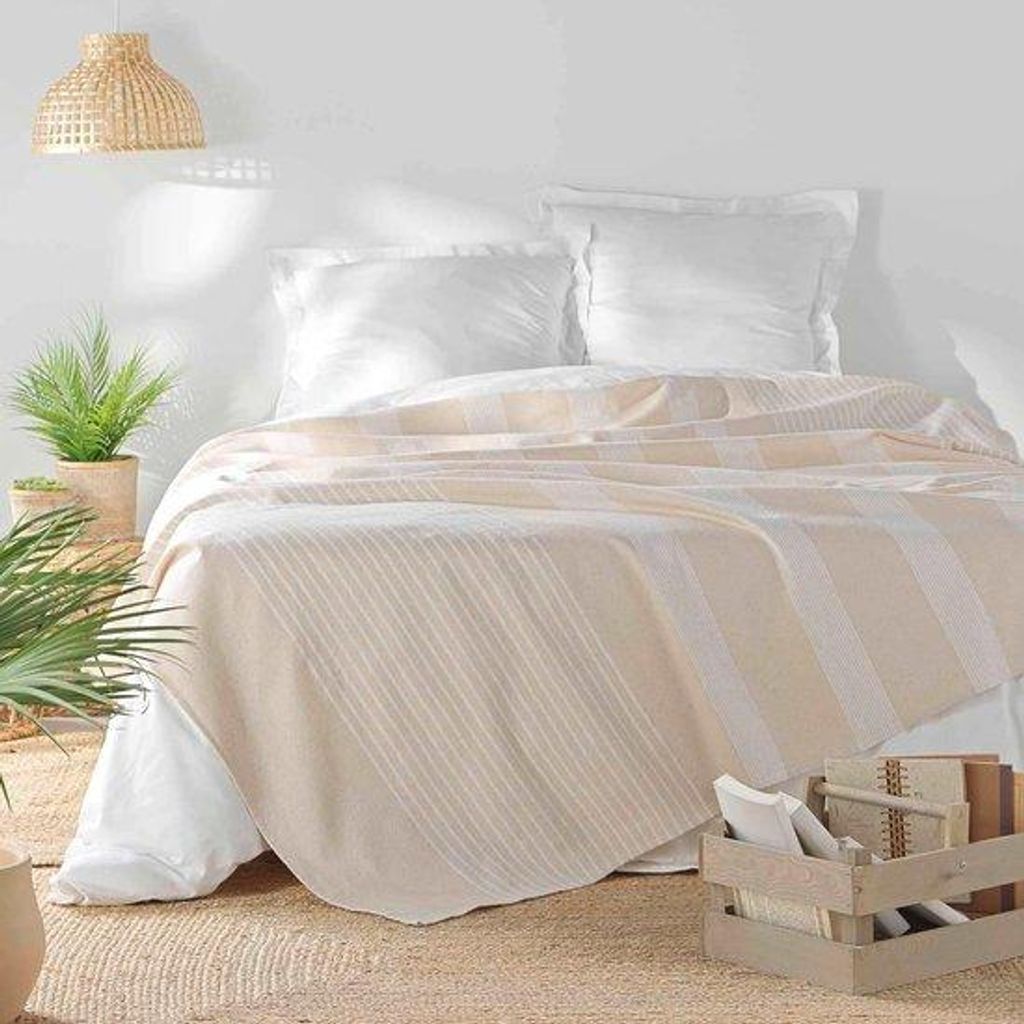 Famanu Sprei 240 x 260 cm - Adele naturel, Gewebte Baumwolle und Polyester