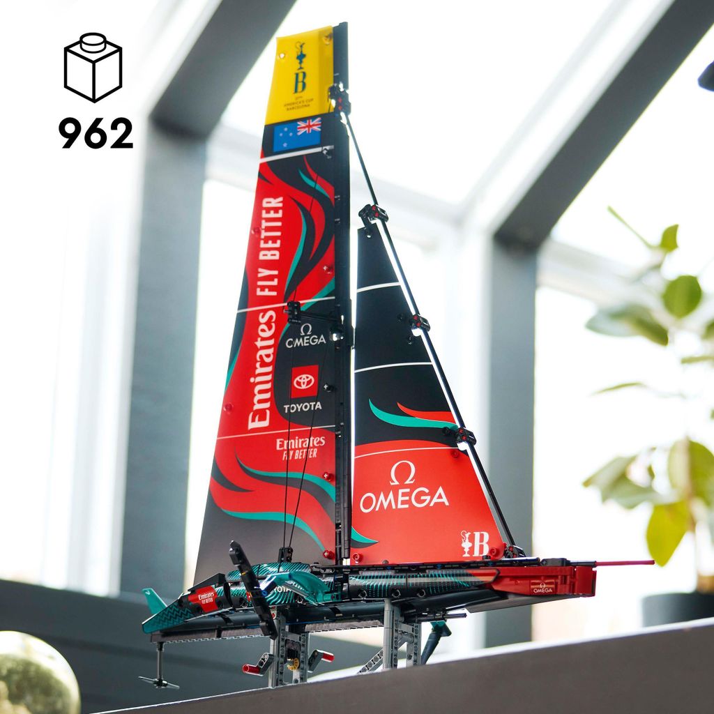 LEGO® Technic 42174 Jachta Emirates Team New Zealand AC75 Zdjęcie produktu 3