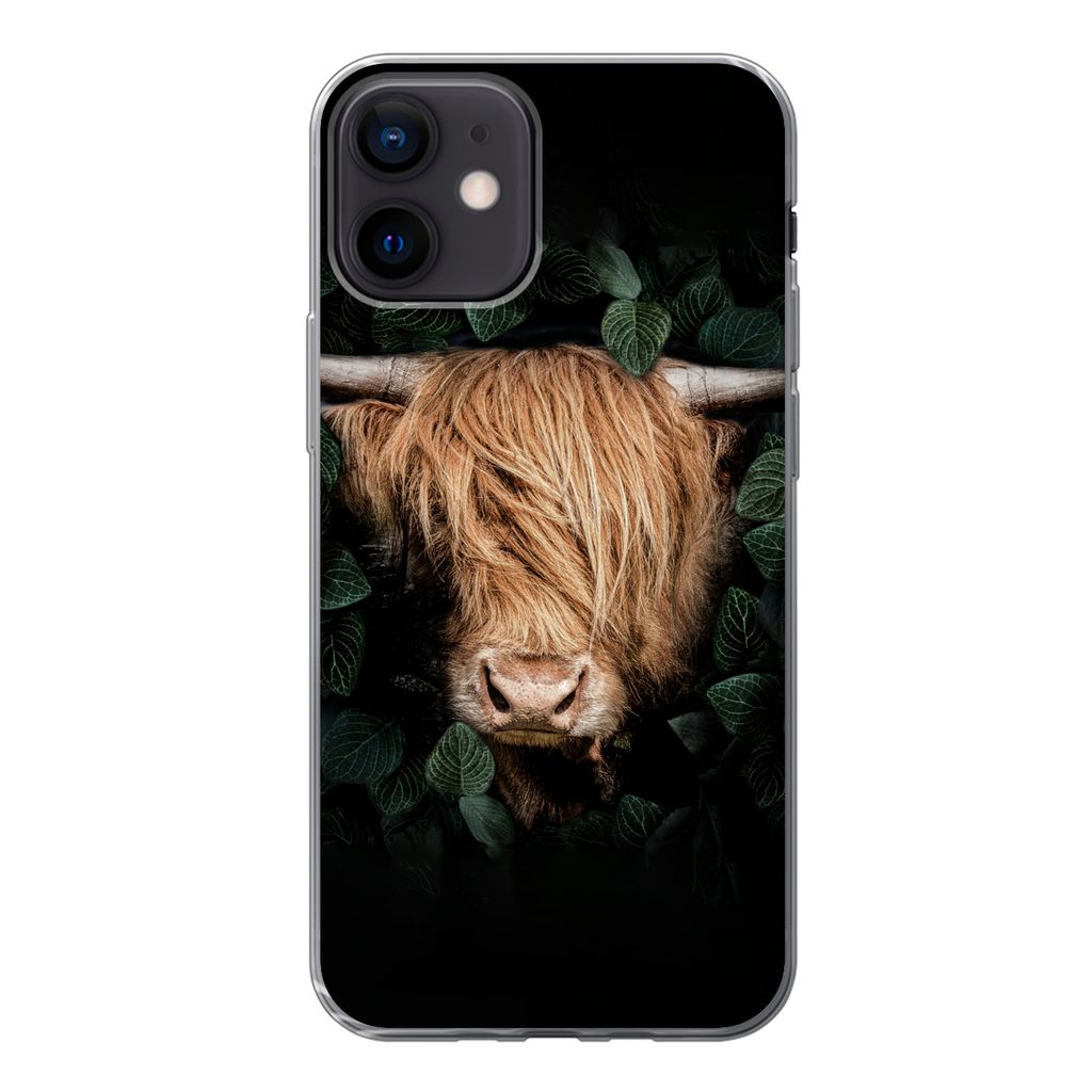 MuchoWow Handyhülle Schutzhülle Hülle für iPhone 12 Schottische Highlander - Tier - Flora Silikon Softcase Handy Hülle - Schutzhülle