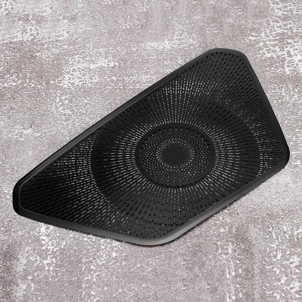 Amélioration intérieure pour BMW G20 : Cache haut-parleur en alu noir