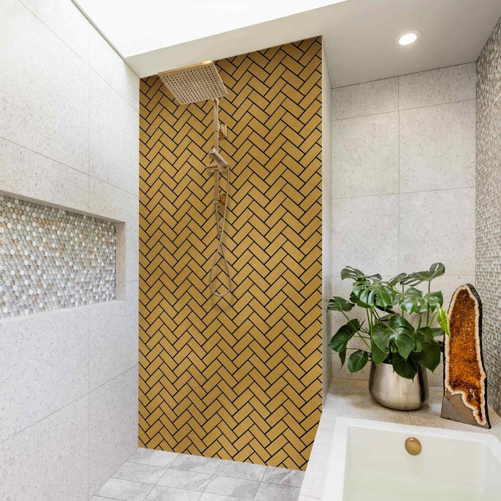Duschrückwand mit Motiv selbstklebend - 0.61 mm Wandpaneel wasserfest Design gold Fliesenoptik Badrückwand fugenlos Premium matt 80x210 cm
