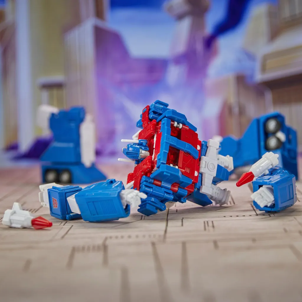 Figurine Ultra Magnus Transformers Studio Series 86-21 Commander Class - 10