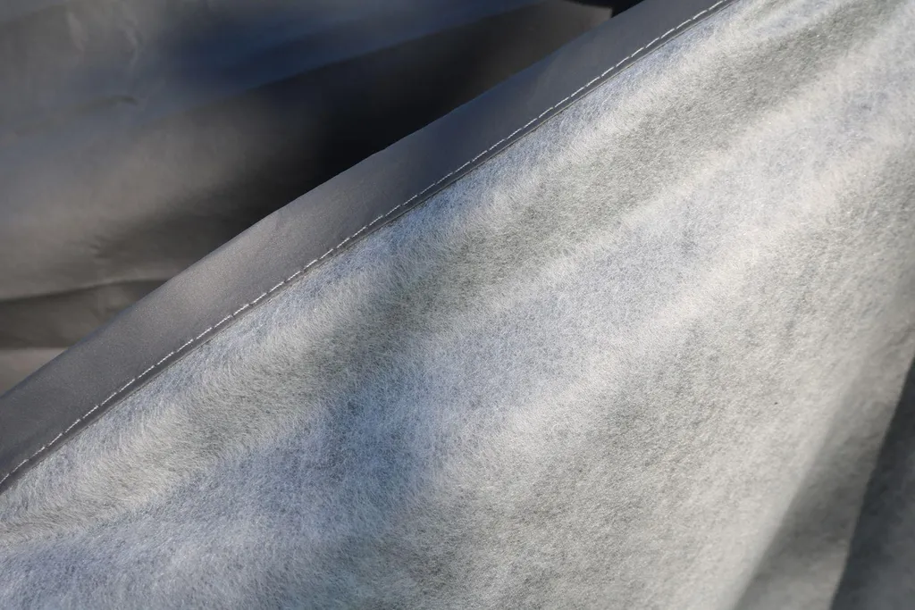 Bâche de protection barbecue 142cm imperméable et résistante aux UV