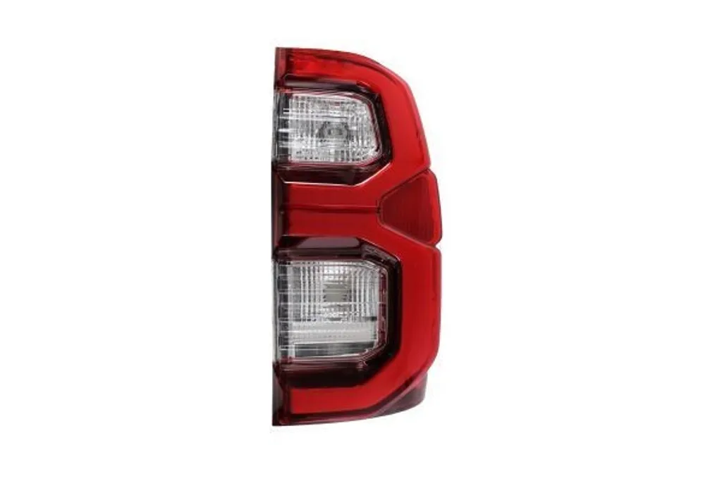 Réparer feu arrière Hilux cassé avec ABAKUS 212-19CNR-UE 81550 0K430 droit