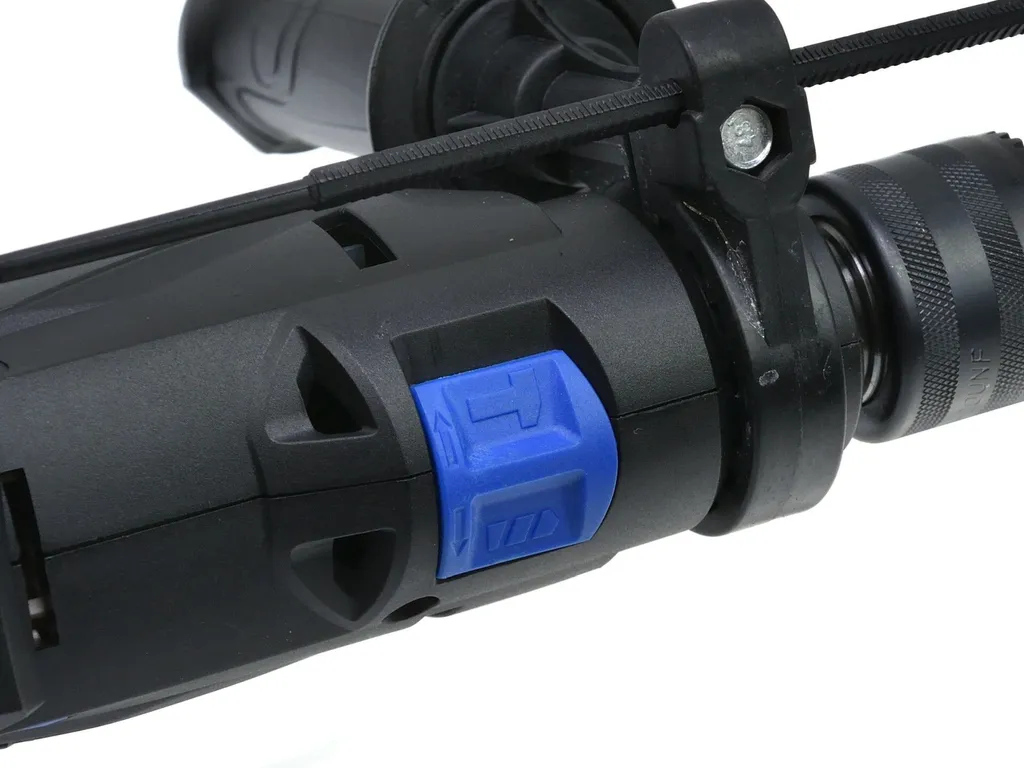 Perceuse à percussion 13mm 810W GEKO X-Comfort - Mandrin auto-serrant - 5